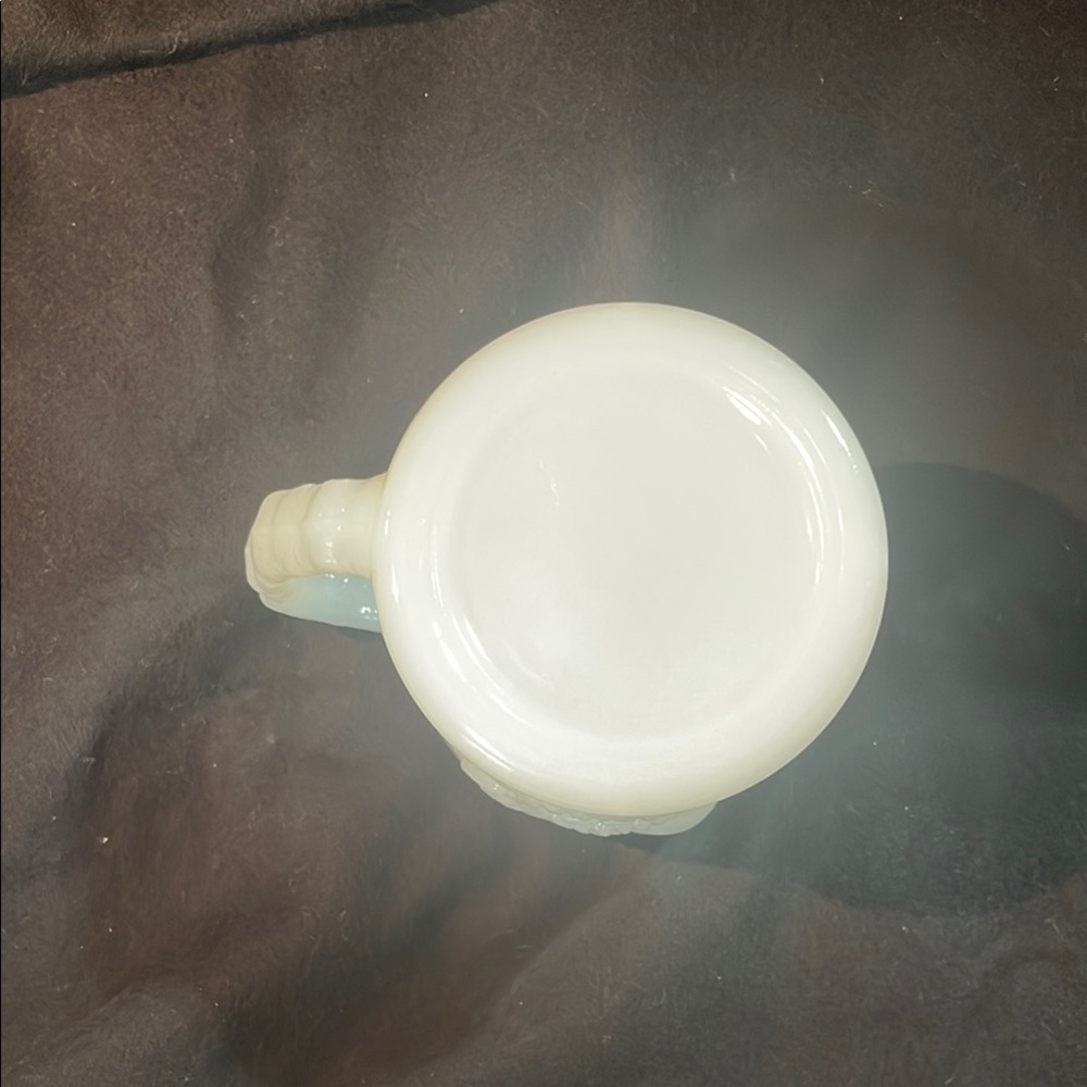 Vintage 1970’s Fire King Grog White Milk Glass Mug EC - Picture 6 of 9